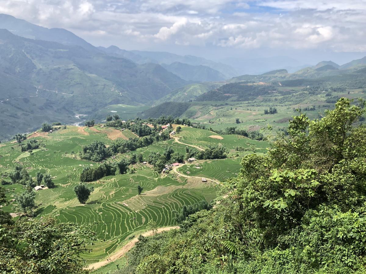 Bac Ha Boutique Homestay Bagian luar foto